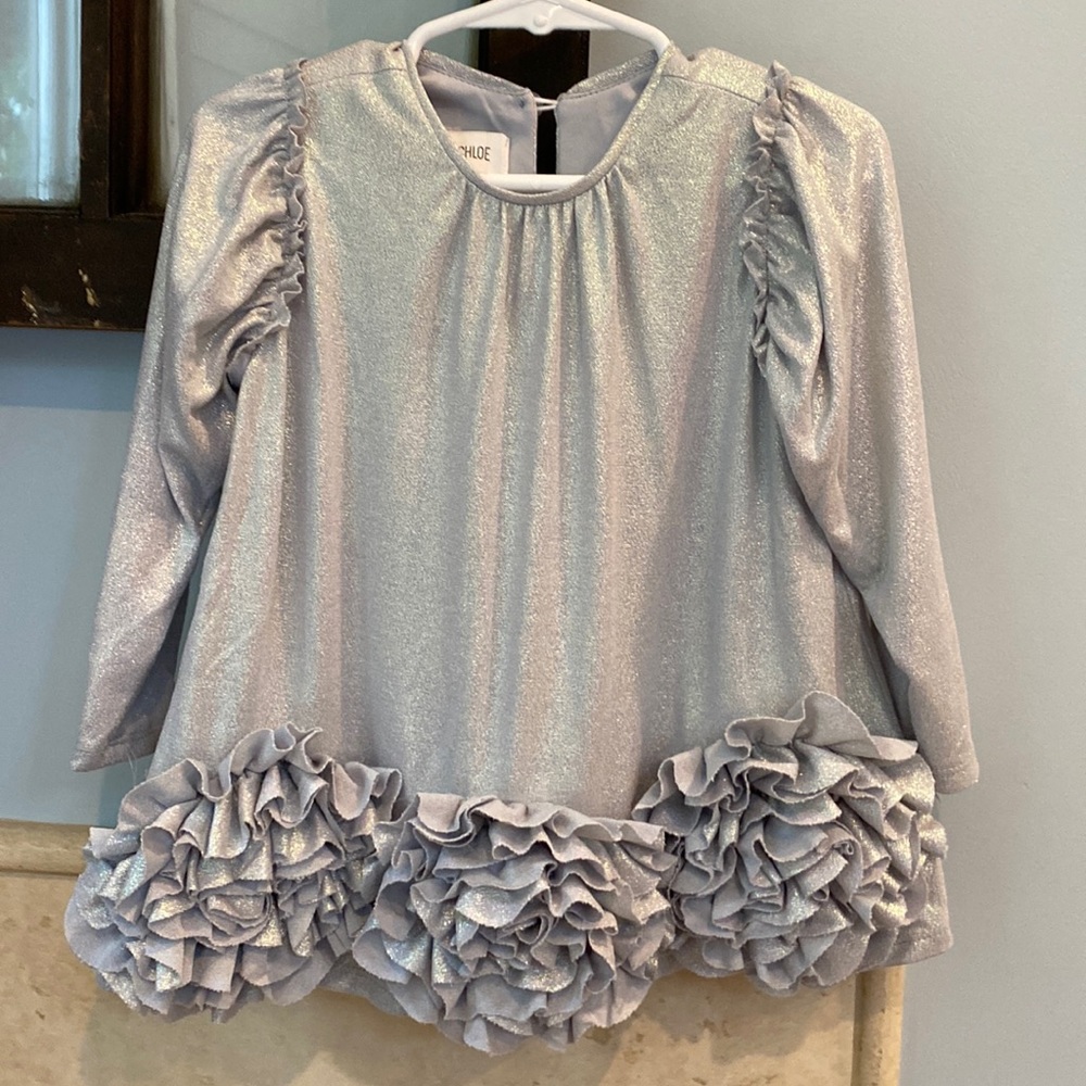 Isobella and Chloe Cosmic Flower Shirt 3t 🌸
